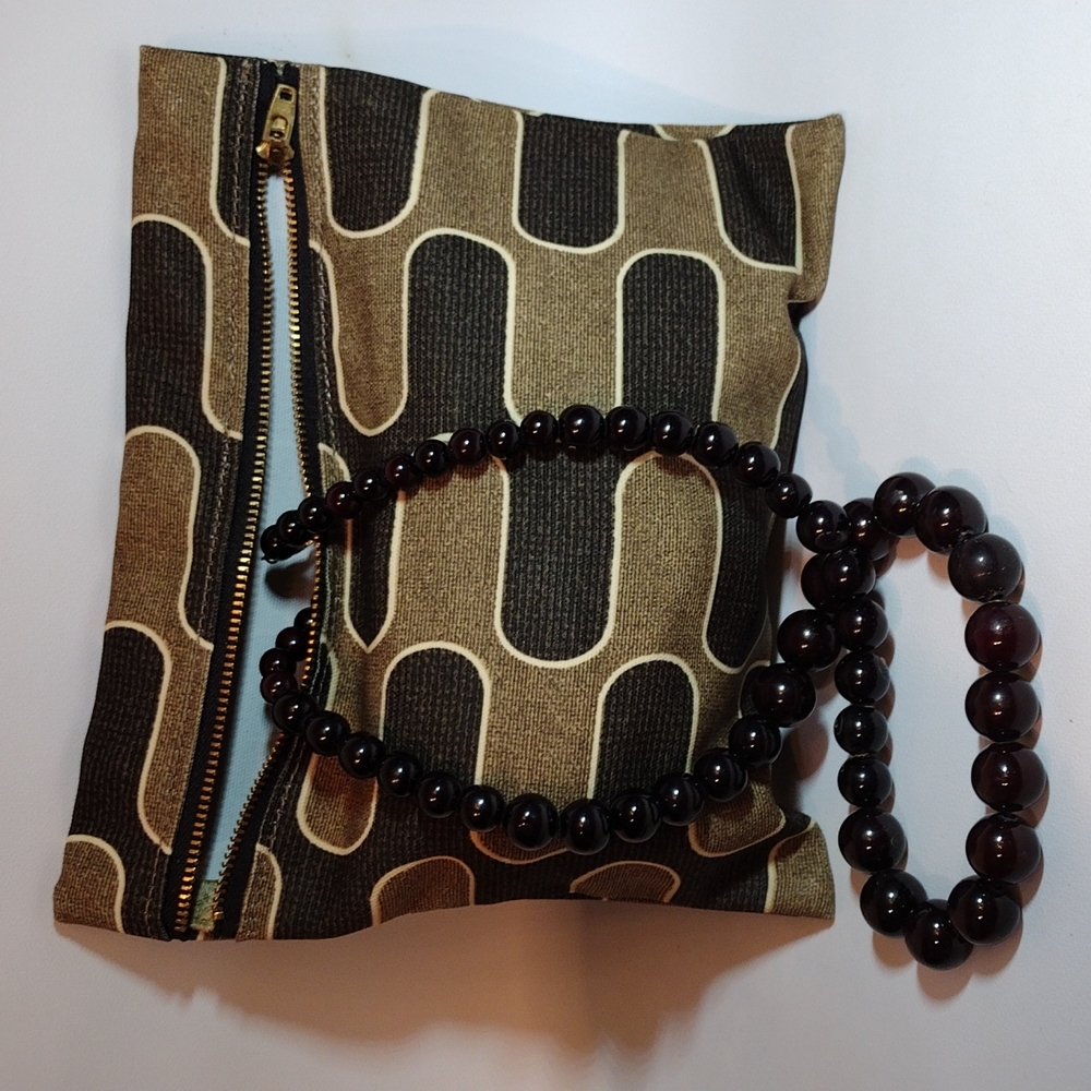 Cosmetic bag